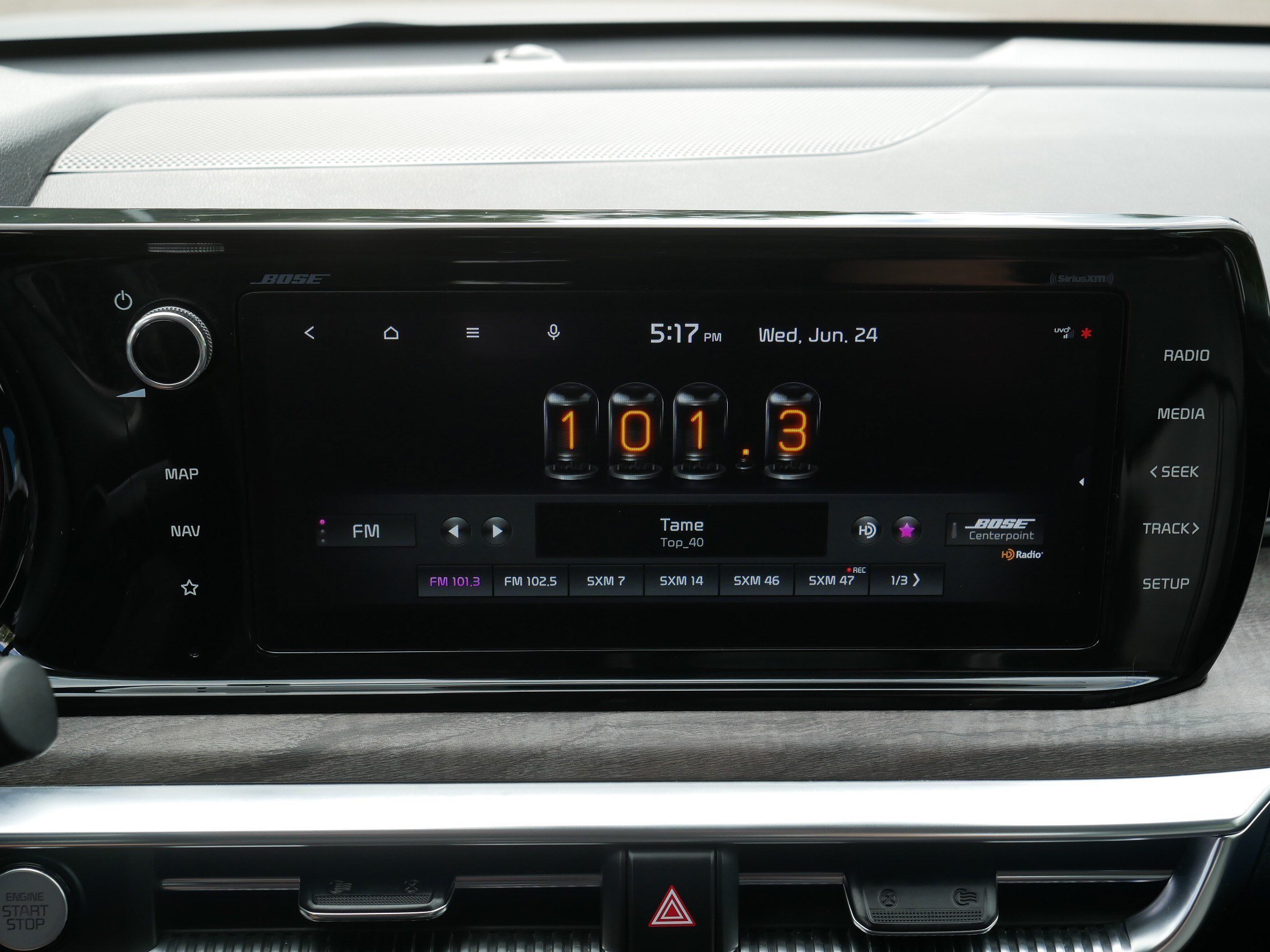 Certified Used 2022 Glacial White Pearl Kia EX image 22