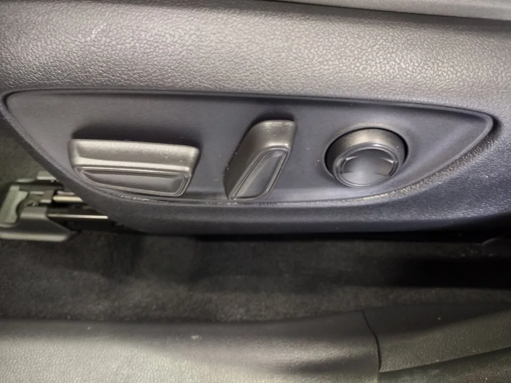 Used 2019 Blue Toyota XLE image 24