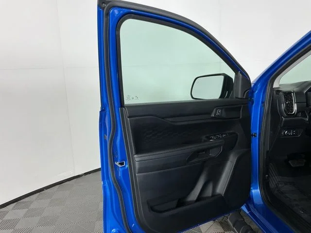 New 2026 Velocity Blue Metallic Ford XLT image 13