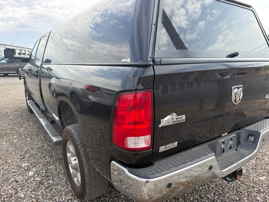 Used 2018 Brilliant Black Crystal Pearlcoat Ram Big Horn image 36