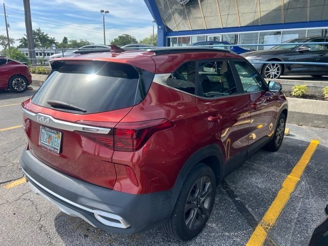 2023 Kia Seltos S - Photo 6