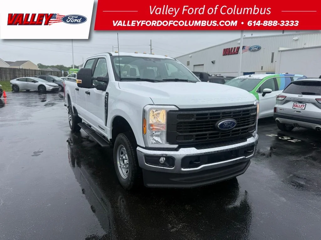 2026 Ford F-350 XL 4x4 Crew Cab 6-3/4' Box SRW's photo
