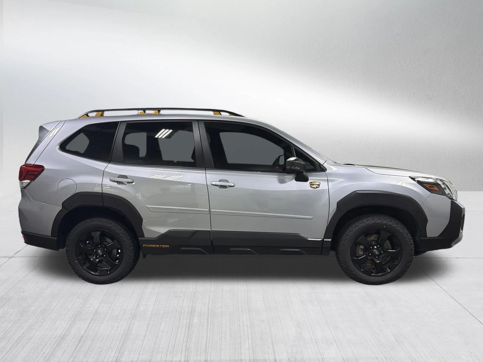 Certified Used 2022 Ice Silver Metallic Subaru Wilderness image 8