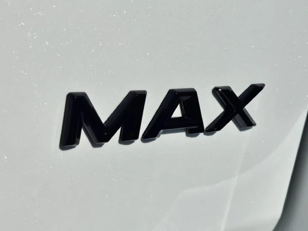 New 2027 Star White Metallic Tri-Coat Ford MAX Platinum image 28
