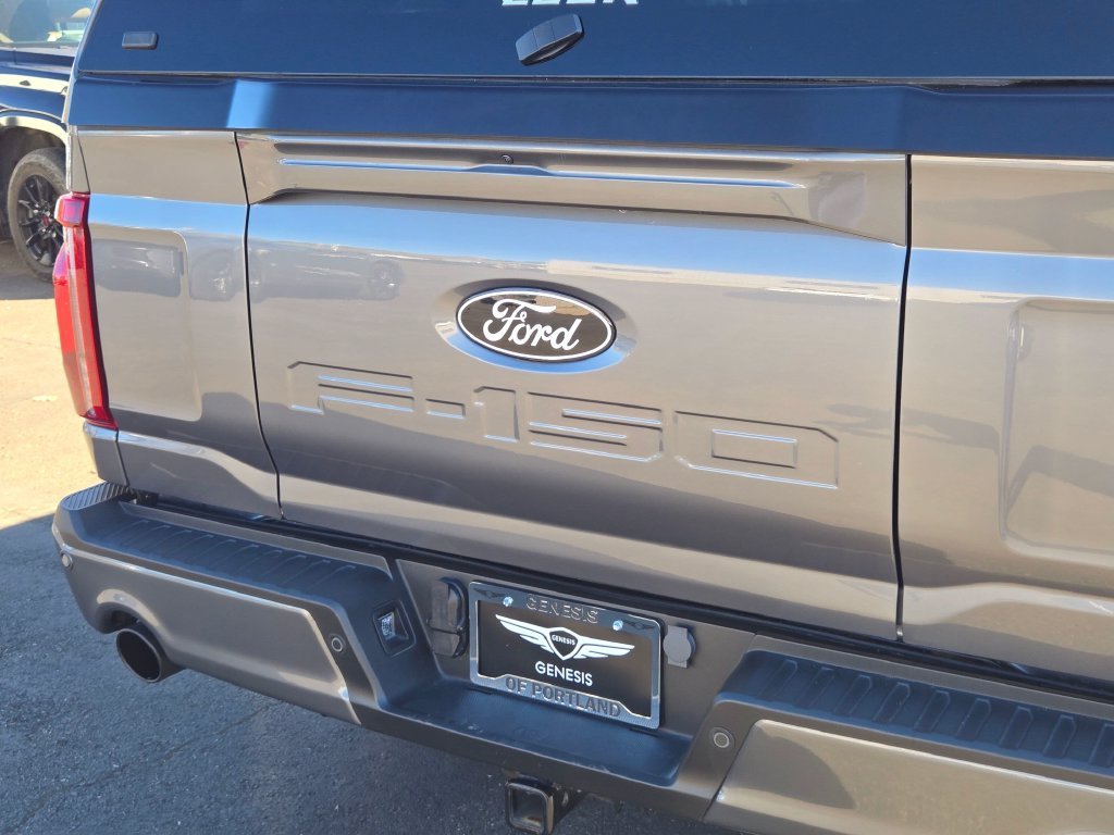 Used 2024 Gray Metallic Ford Lariat image 14