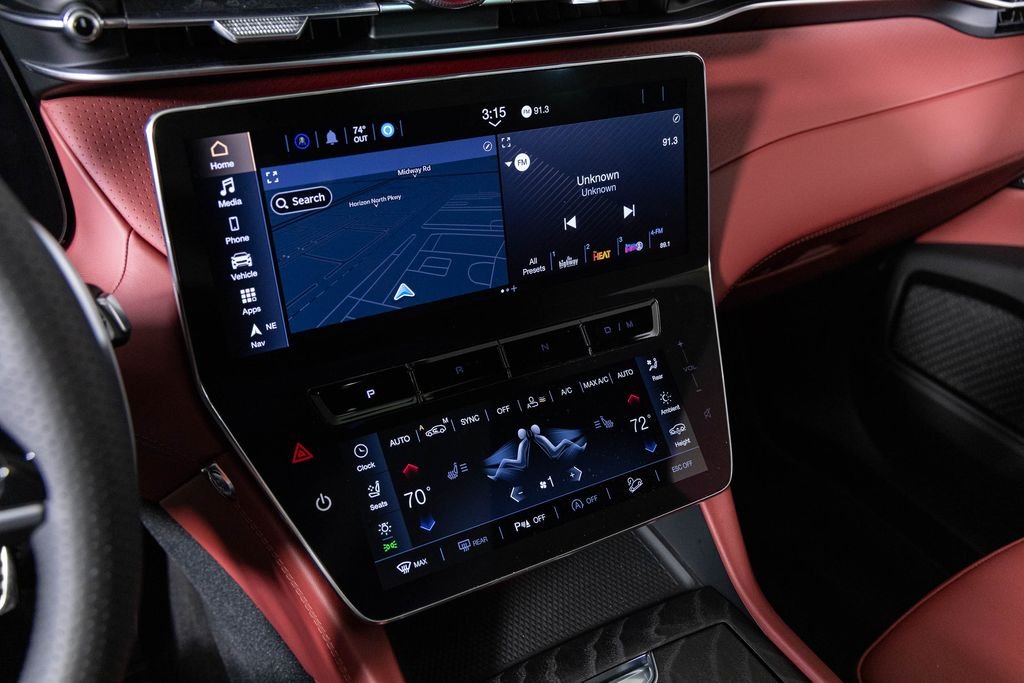 2026 Maserati Grecale Modena V6 - Photo 29