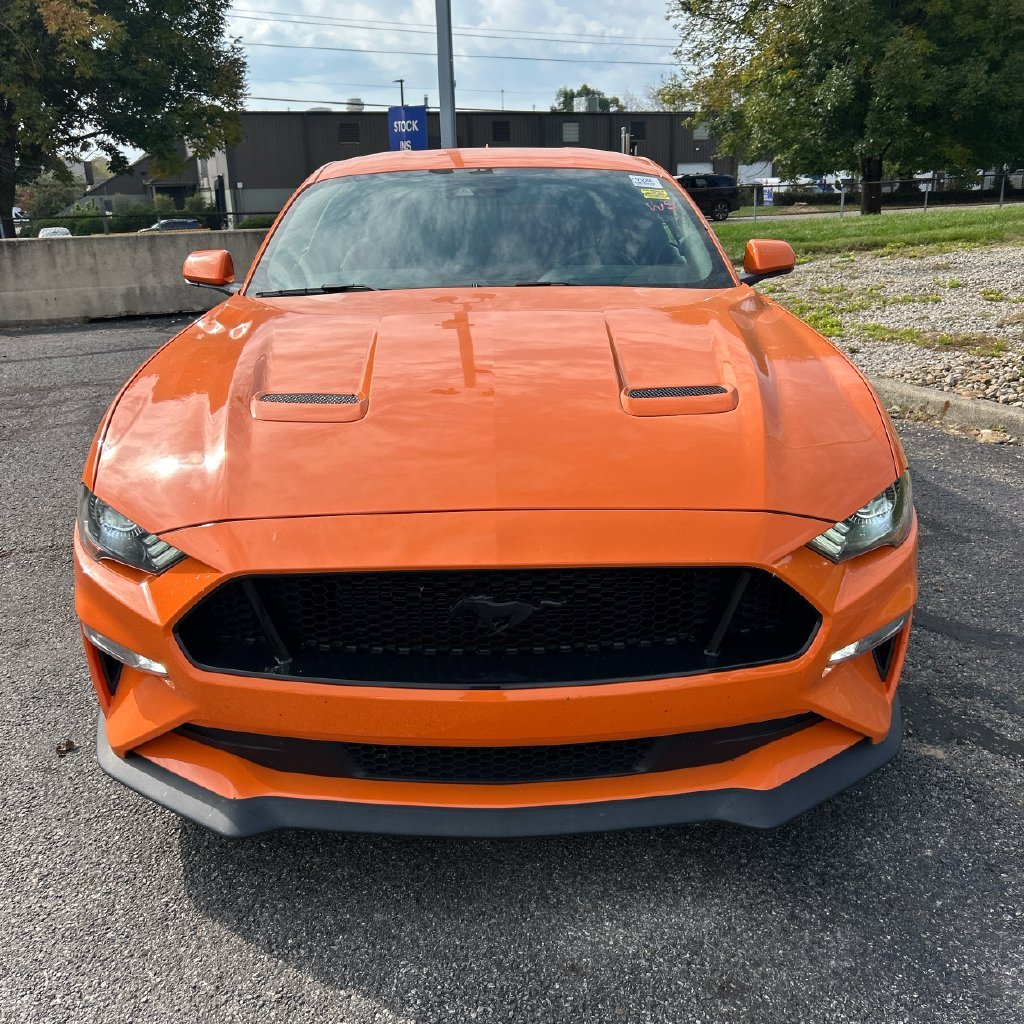 Used 2021 Orange Ford GT image 3
