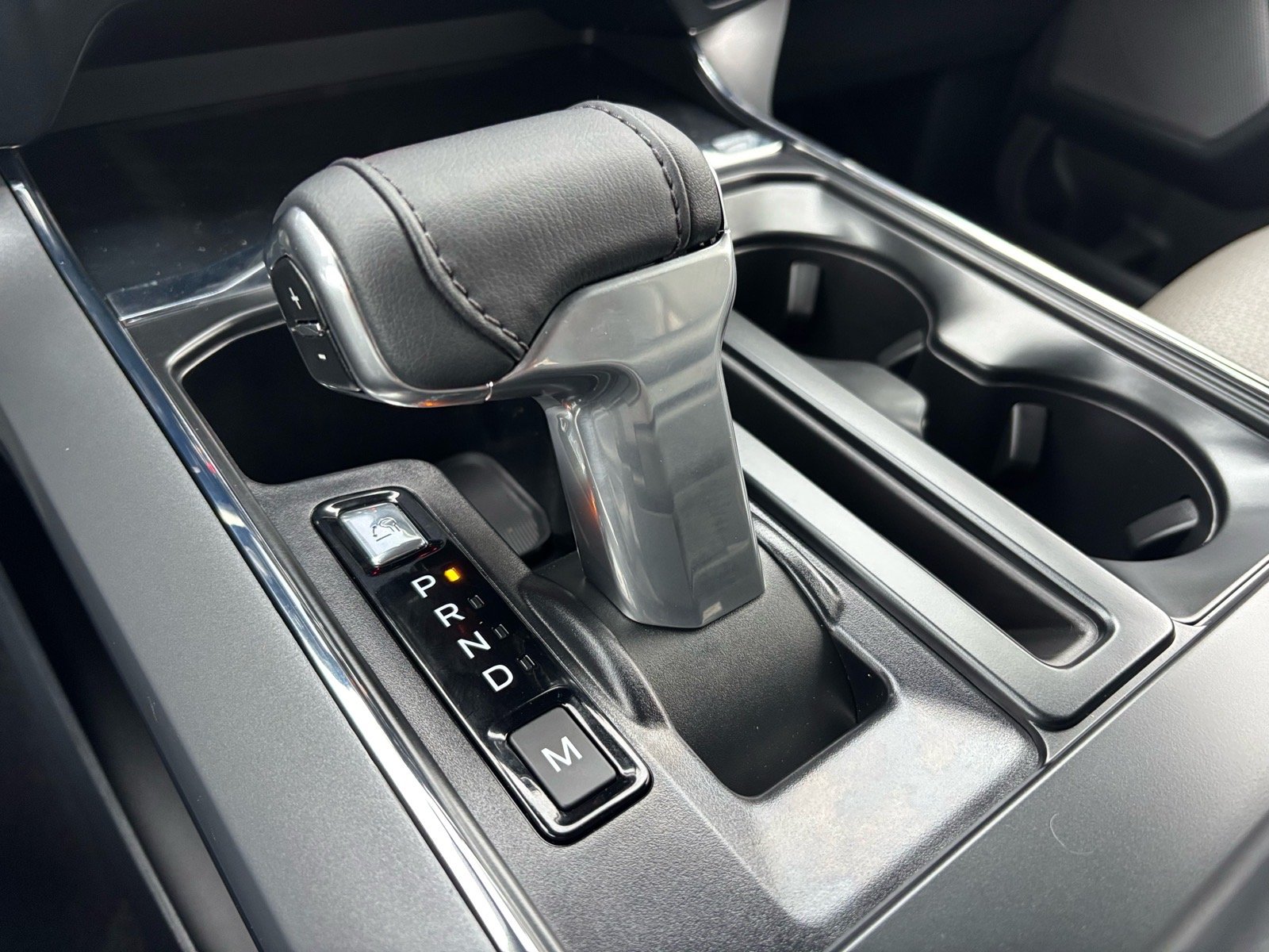 New 2026 Star White Metallic Tri-Coat Ford Lariat® image 19