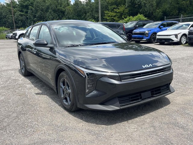 New 2026 Kia K4 LXS