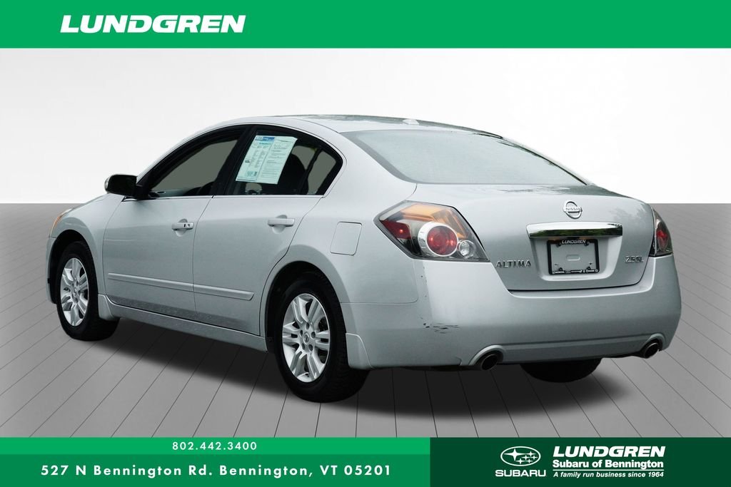 Used 2012 Silver Nissan 2.5 SL image 31