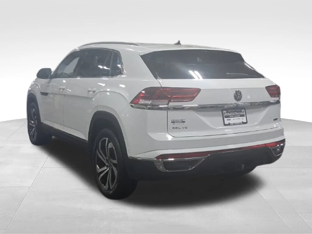 Used 2020 Pure White Volkswagen 3.6L V6 SEL Premium image 5
