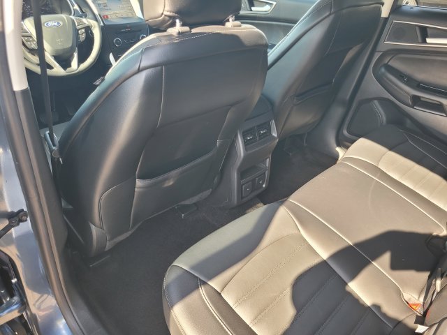 Used 2018 Blue Ford SEL image 14