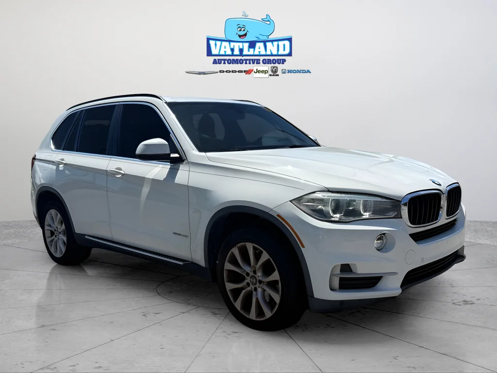Used 2016 Alpine White BMW sDrive35i image 21