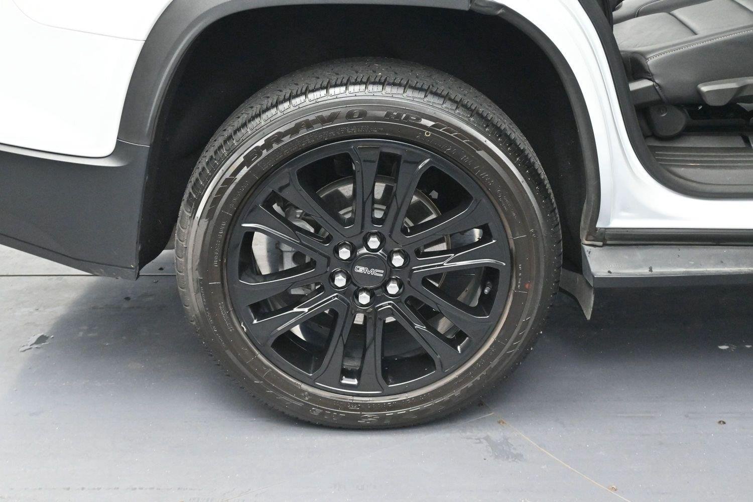 Used 2022 SUMMIT WHITE GMC SLT image 39