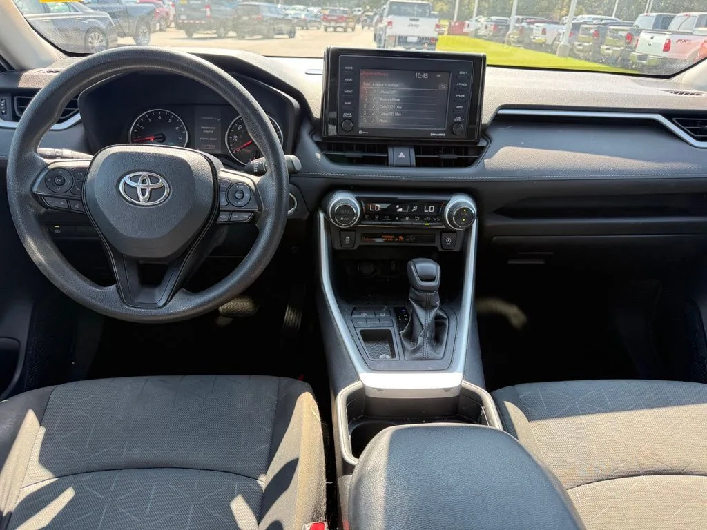 Used 2021 Black Toyota XLE image 9