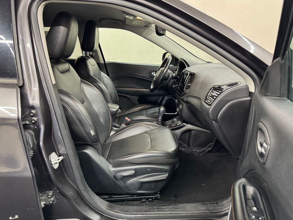 Used 2021 Gray Jeep Limited image 28