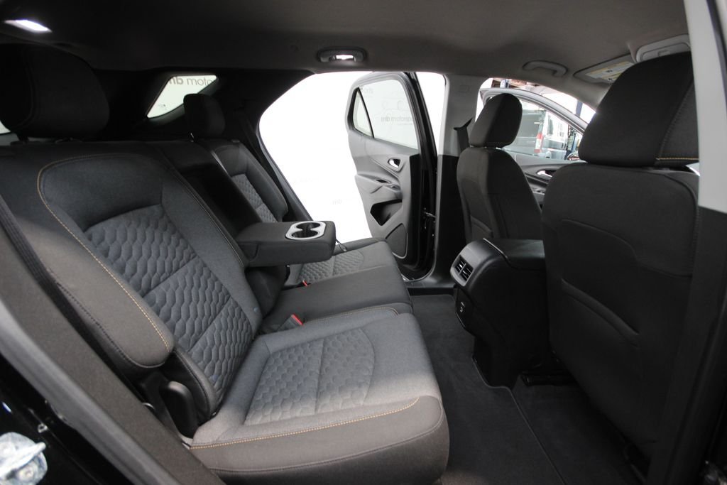 2020 Chevrolet Equinox LT - Photo 24