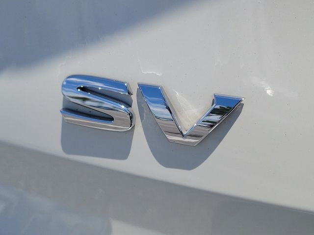 Used 2018 White Nissan SV image 6