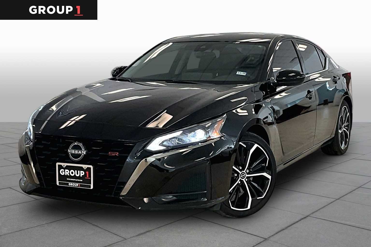 2025 Nissan Altima SR