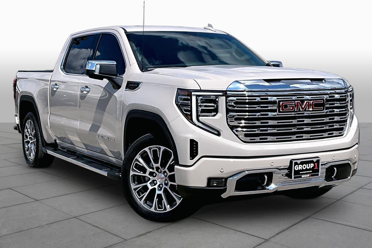 Used 2026 Coastal Dune GMC Denali image 3