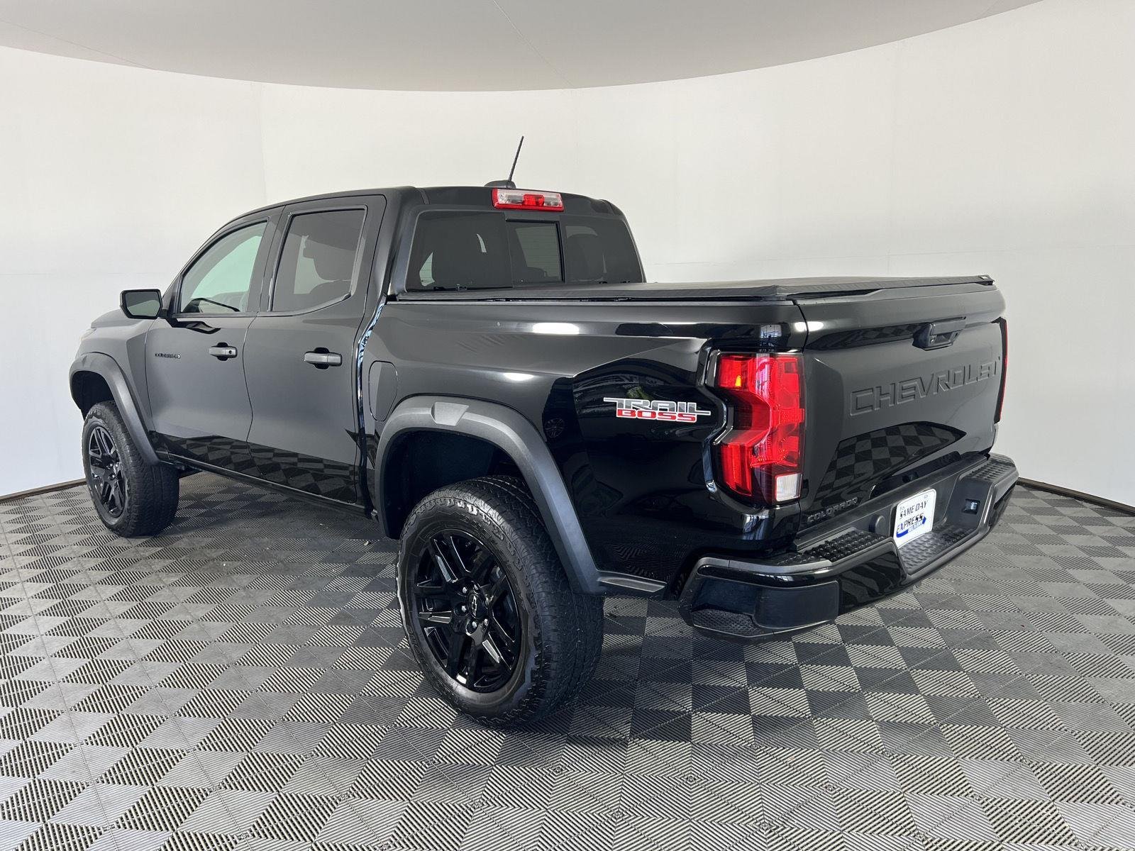 Used 2023 Black Chevrolet 4WD Trail Boss image 25