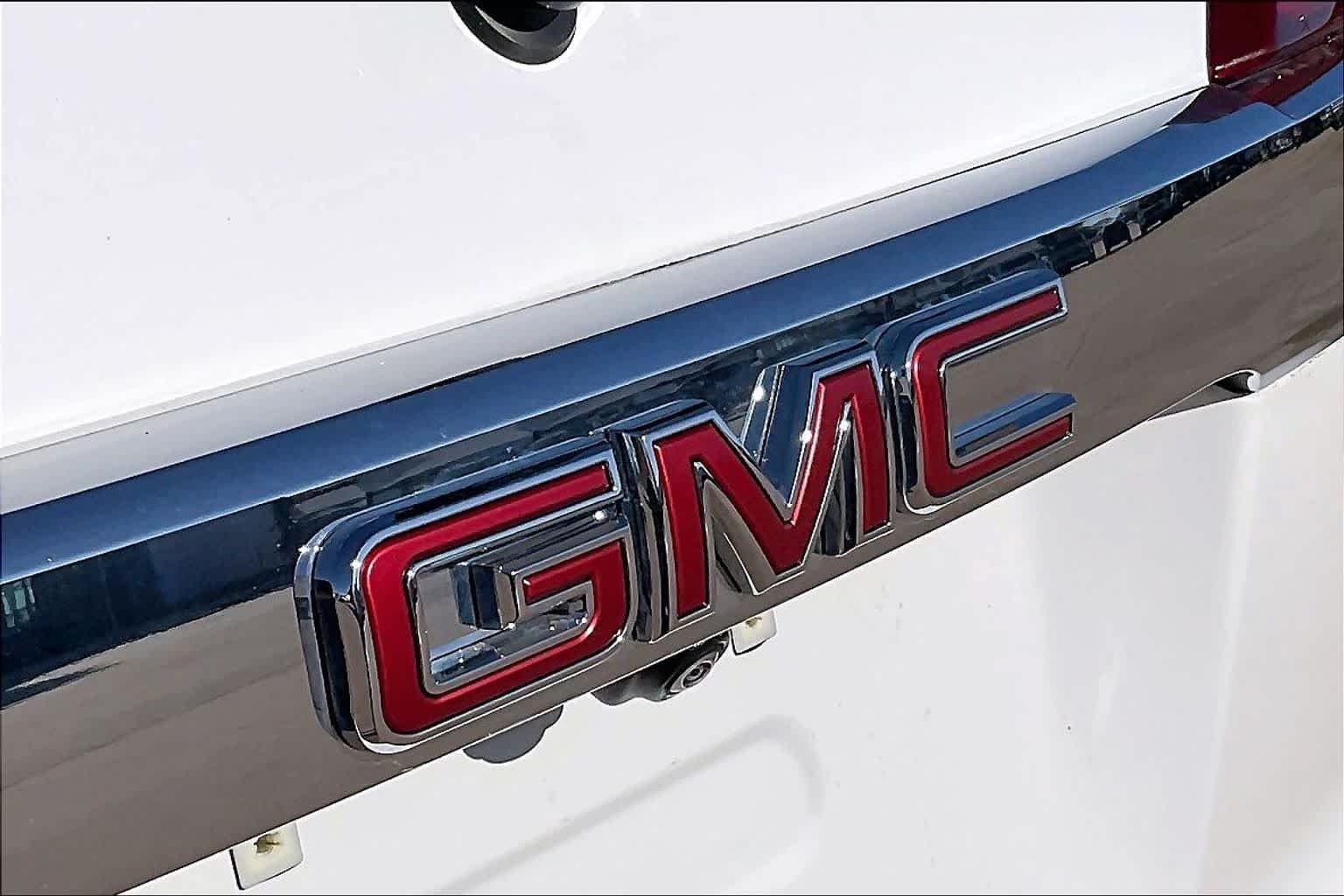 2023 GMC Acadia SLE - Photo 30