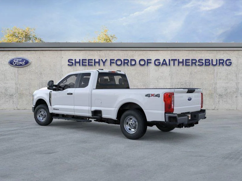 New 2026 Oxford White Ford XL image 5