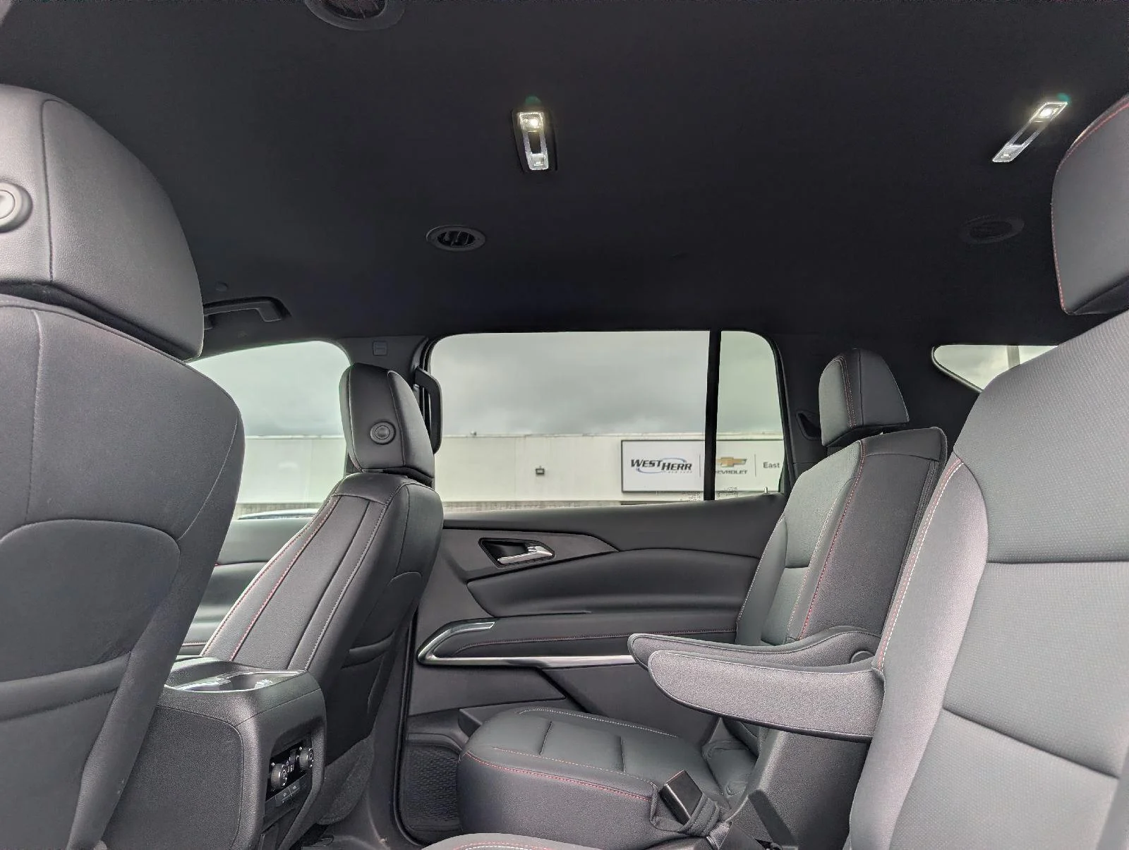 Used 2024 Lakeshore Blue Metallic Chevrolet AWD Z71 image 9