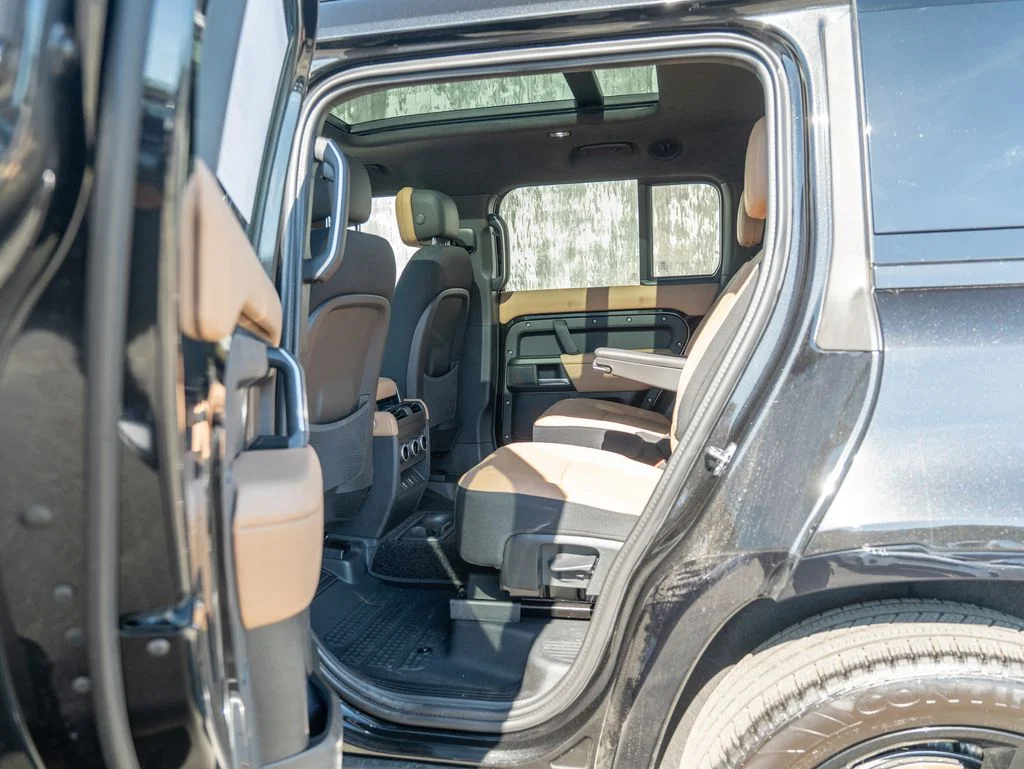 New 2026 Black Land Rover V8 image 20