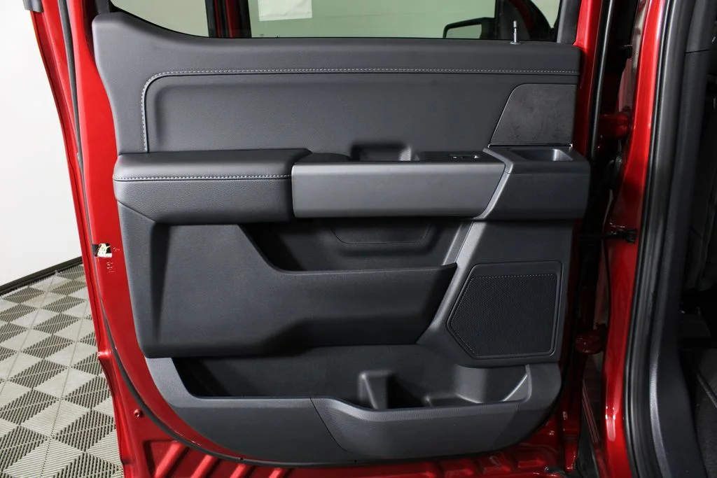 New 2026 Ruby Red Metallic Tinted Clearcoat Ford XLT image 11