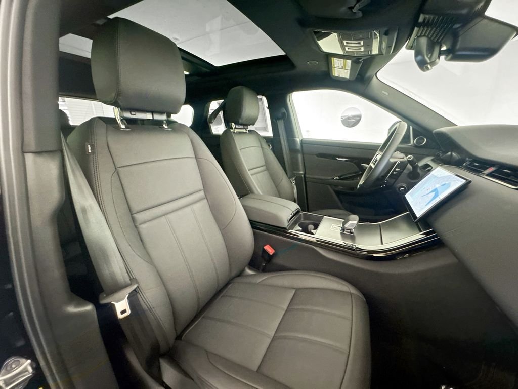 New 2026 Santorini Black Land Rover Core S image 29