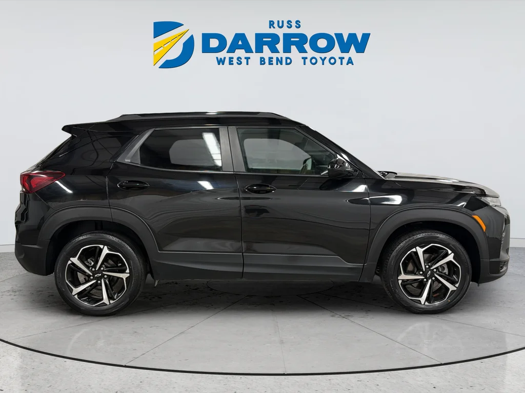 Used 2022 Black Chevrolet RS image 6