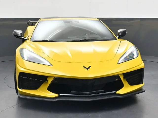 Used 2025 Yellow Chevrolet Stingray image 11