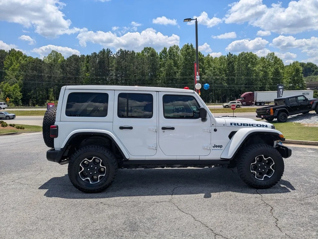 Used 2023 Bright White Clearcoat Jeep Rubicon image 4