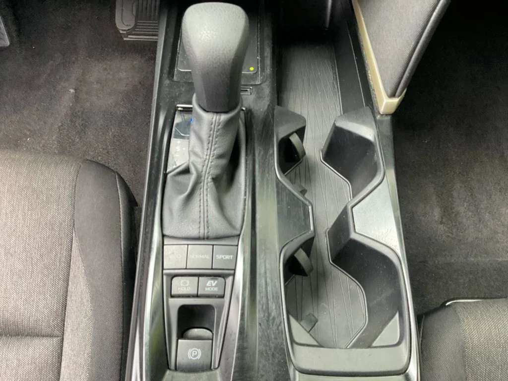 Used 2025 Silver Toyota LE image 35