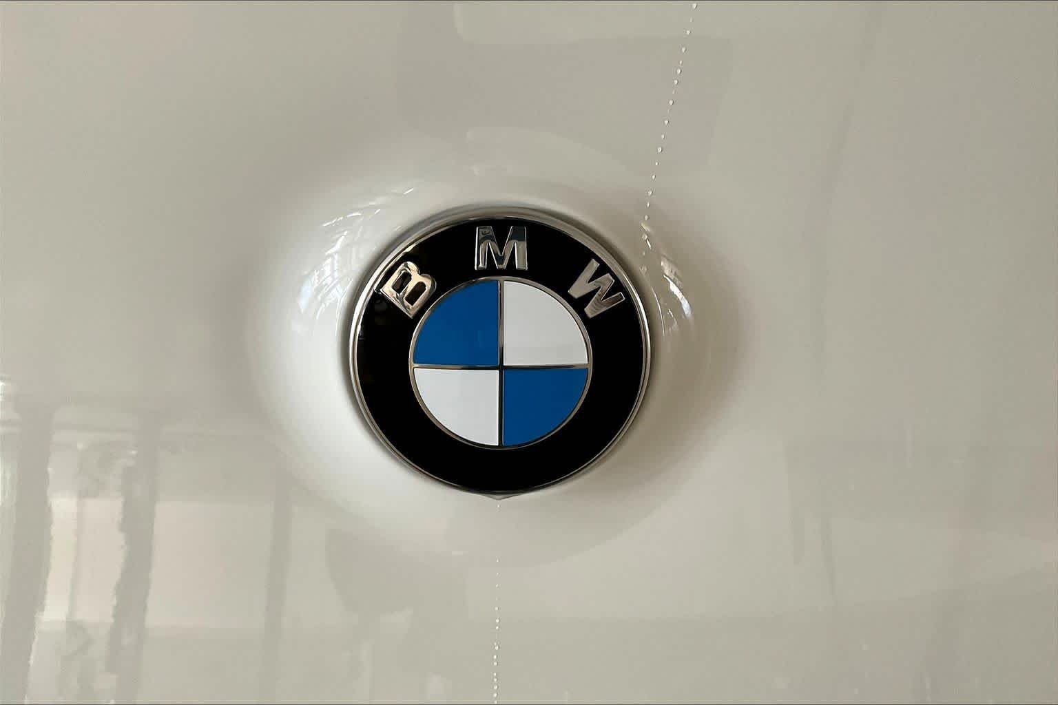 Used 2026 Alpine White BMW 30 xDrive image 15