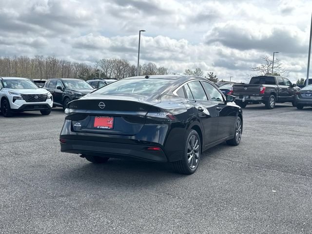 New 2026 Super Black Nissan SL image 4