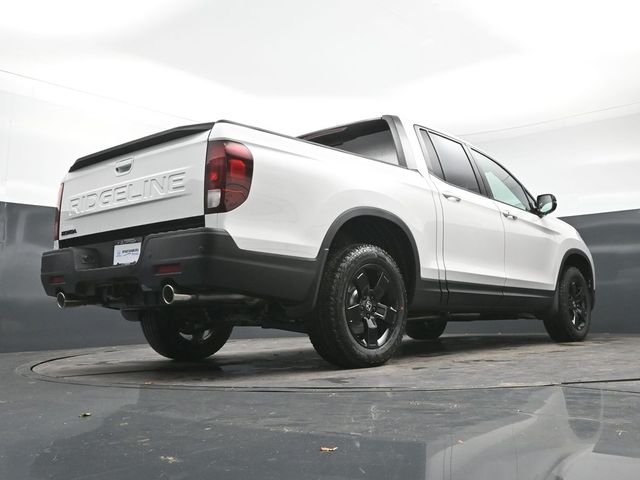 New 2026 Platinum White Pearl Honda Black Edition image 28
