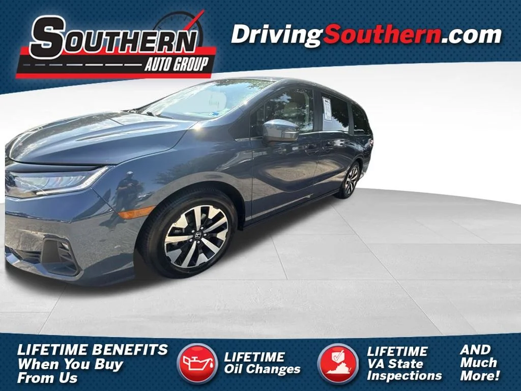 Used 2025 Silver Honda EX-L image 1
