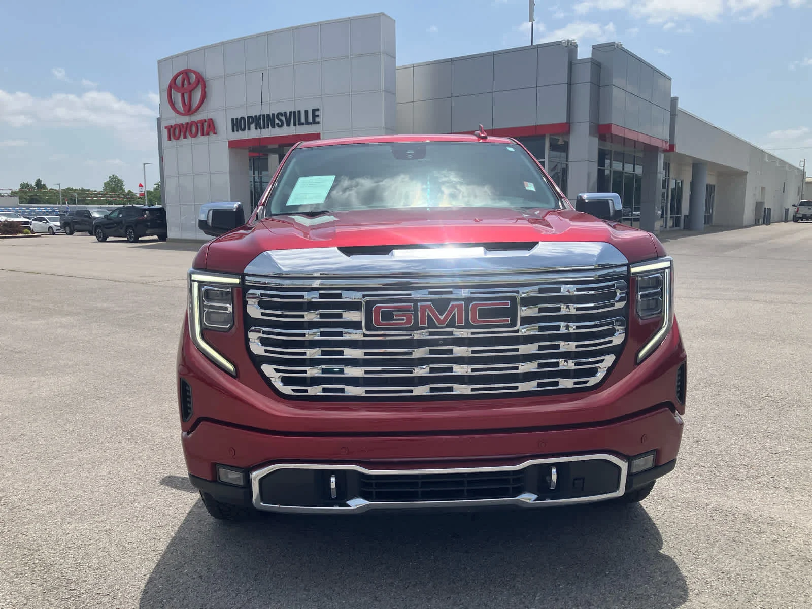 Used 2022 Cayenne Red Tintcoat GMC Denali image 2