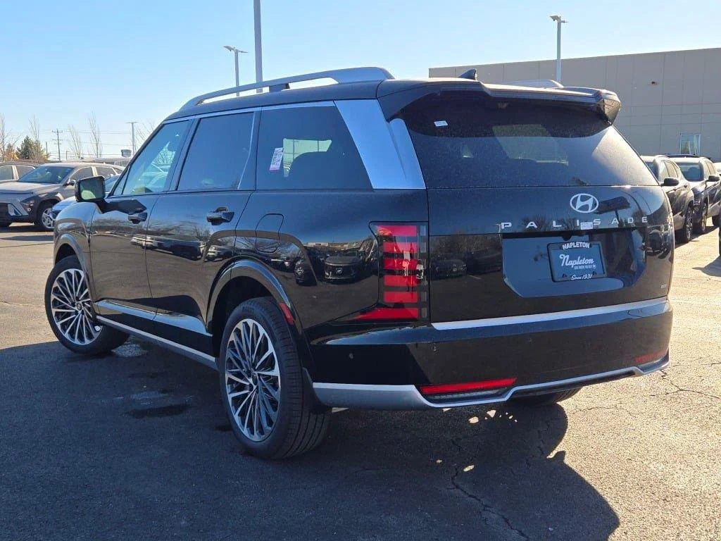 Used 2026 Abyss Black Pearl Hyundai Calligraphy image 15