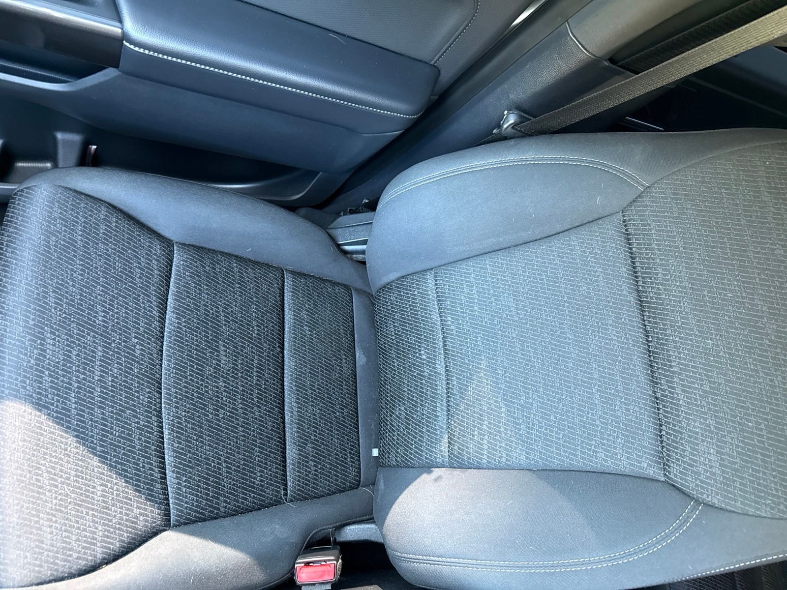 Used 2021 Silver Ford XLT image 6