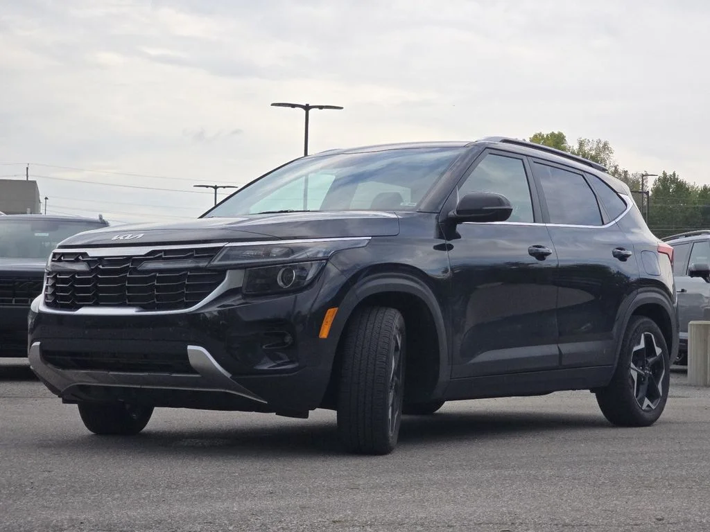 Used 2024 Black Kia EX image 12