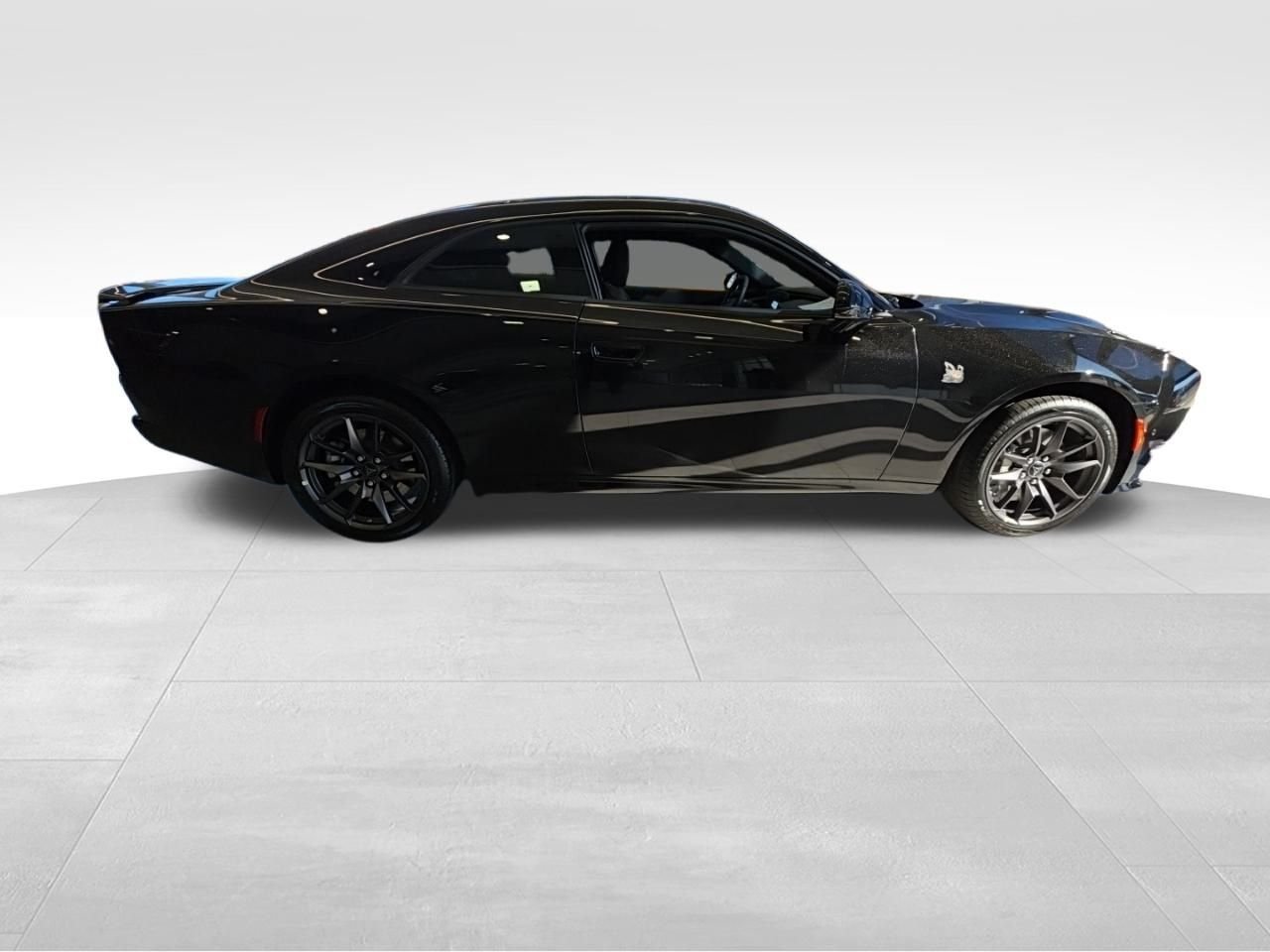 New 2026 Diamond Black Crystal Pearlcoat Dodge R/T Scat Pack image 8