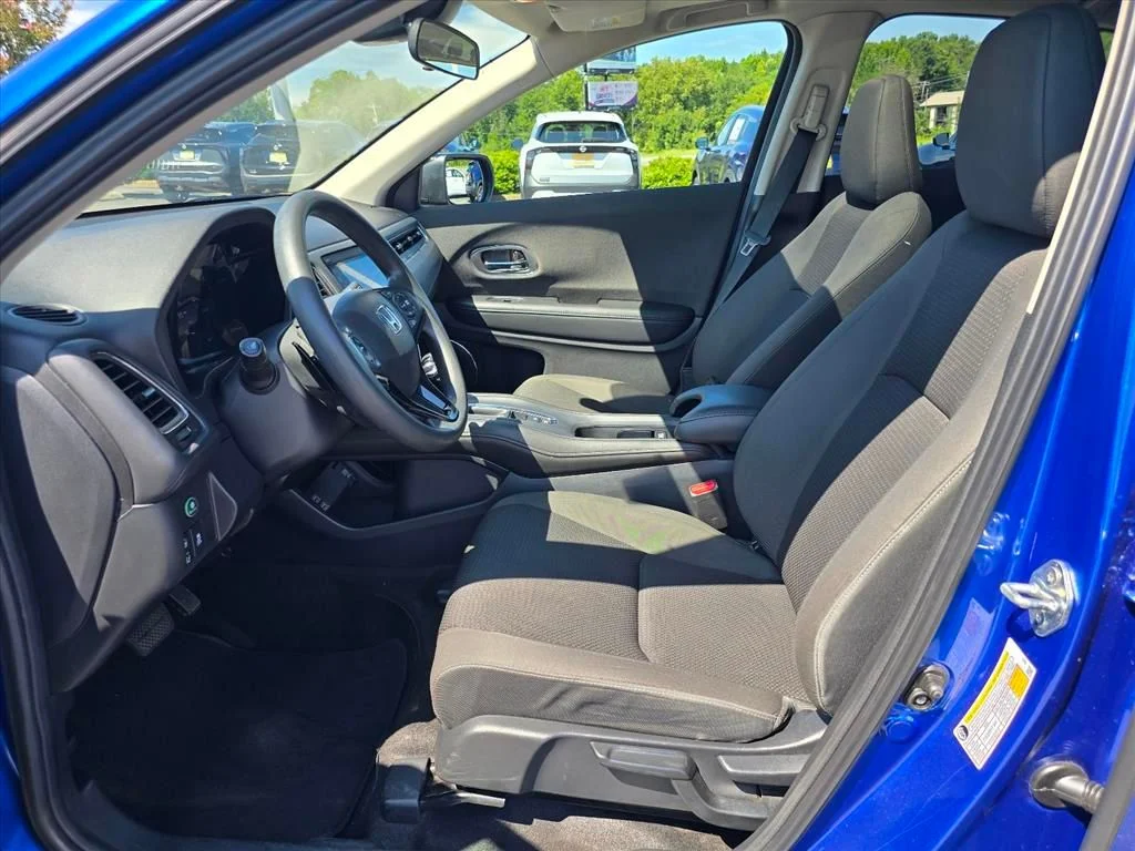Used 2021 Silver Honda EX image 12