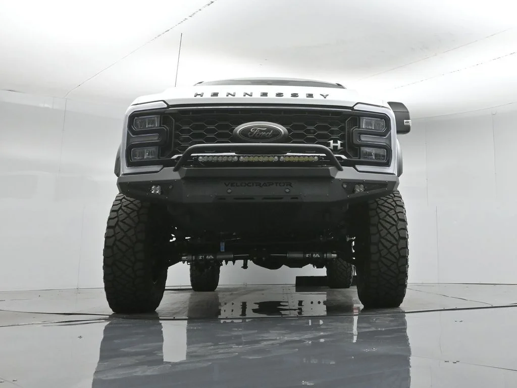 New 2026 Star White Metallic Tri-Coat Ford Lariat image 49