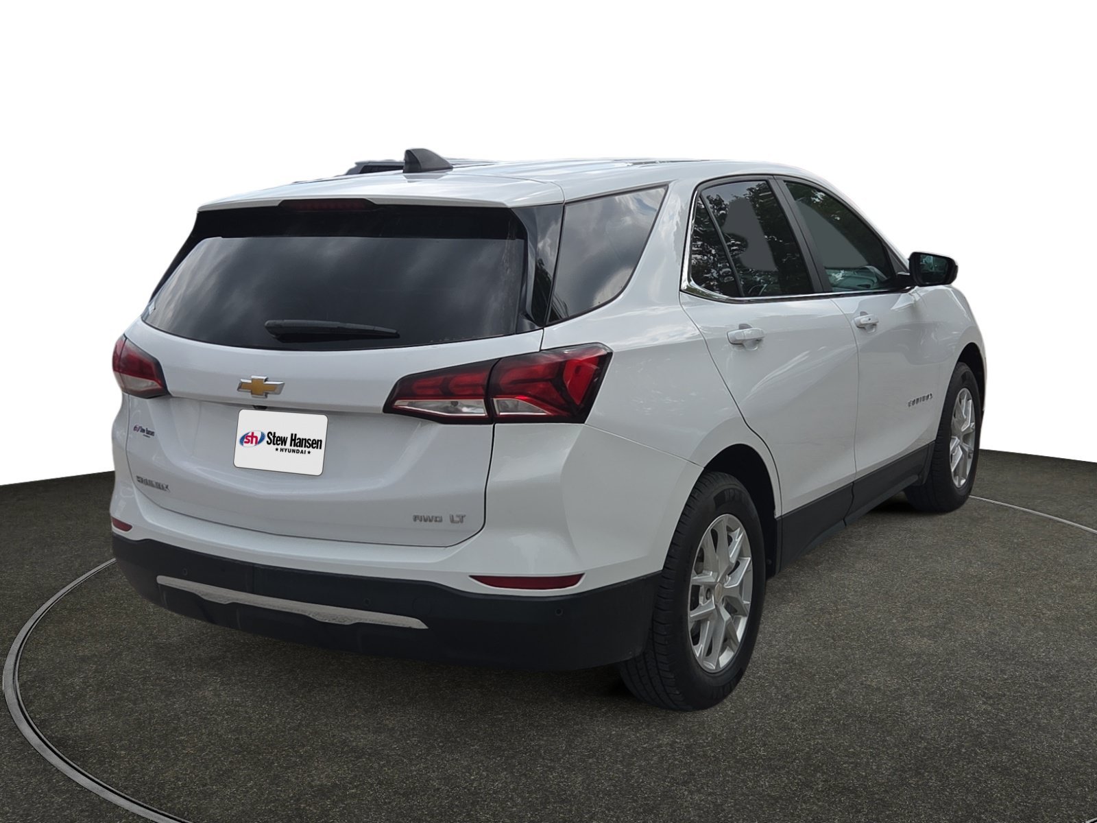 Used 2022 Summit White Chevrolet LT image 5