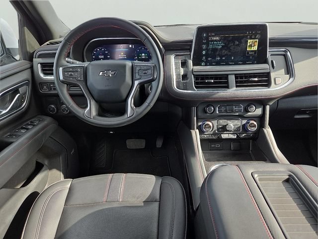 Used 2024 Iridescent Pearl Tricoat Chevrolet RST image 12
