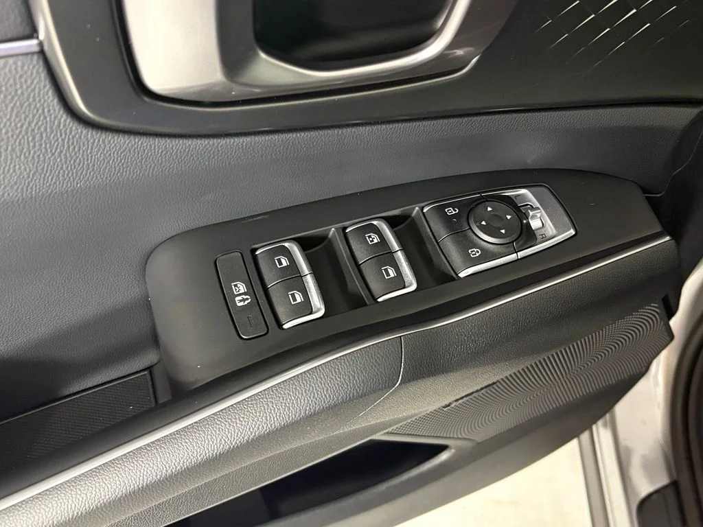New 2026 Steel Gray Kia EX image 15