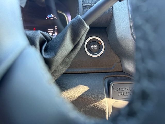 2025 RAM 3500 Laramie - Photo 18